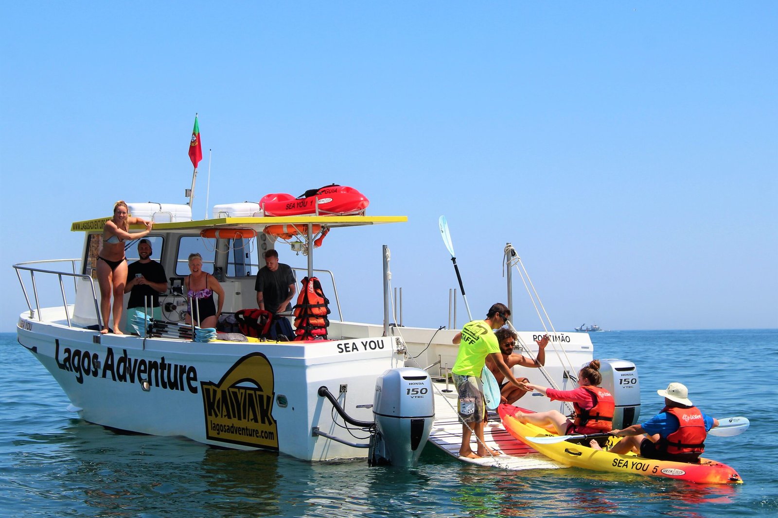 Best Kayak trip in Ponta da Piedade